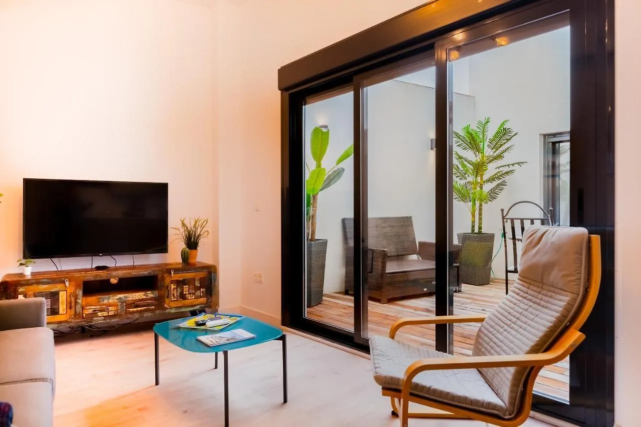 Charming New - Bd 1 Bth - Triana Apartment Seville