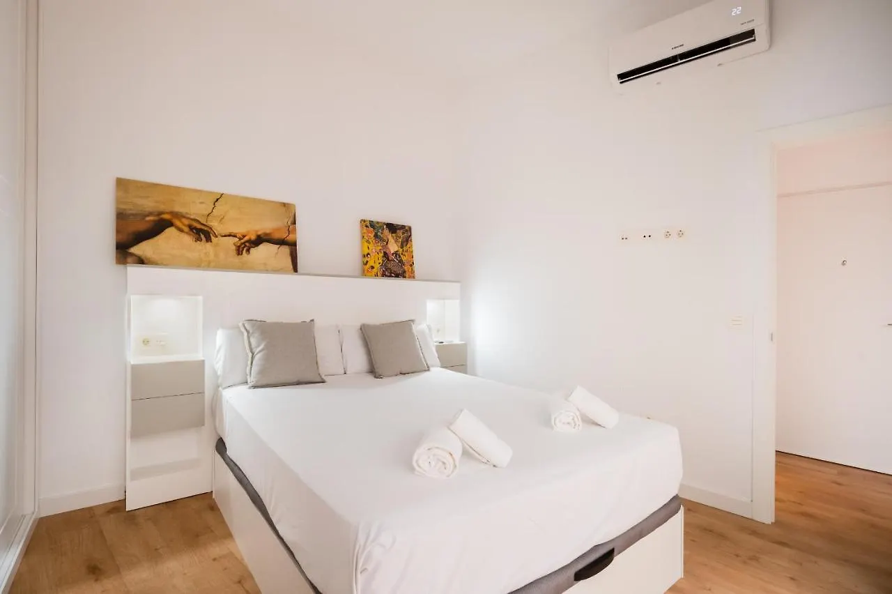 Charming New - Bd 1 Bth - Triana Apartment Seville 0*,
