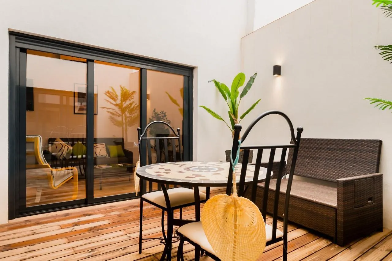 Charming New - Bd 1 Bth - Triana Apartment Seville